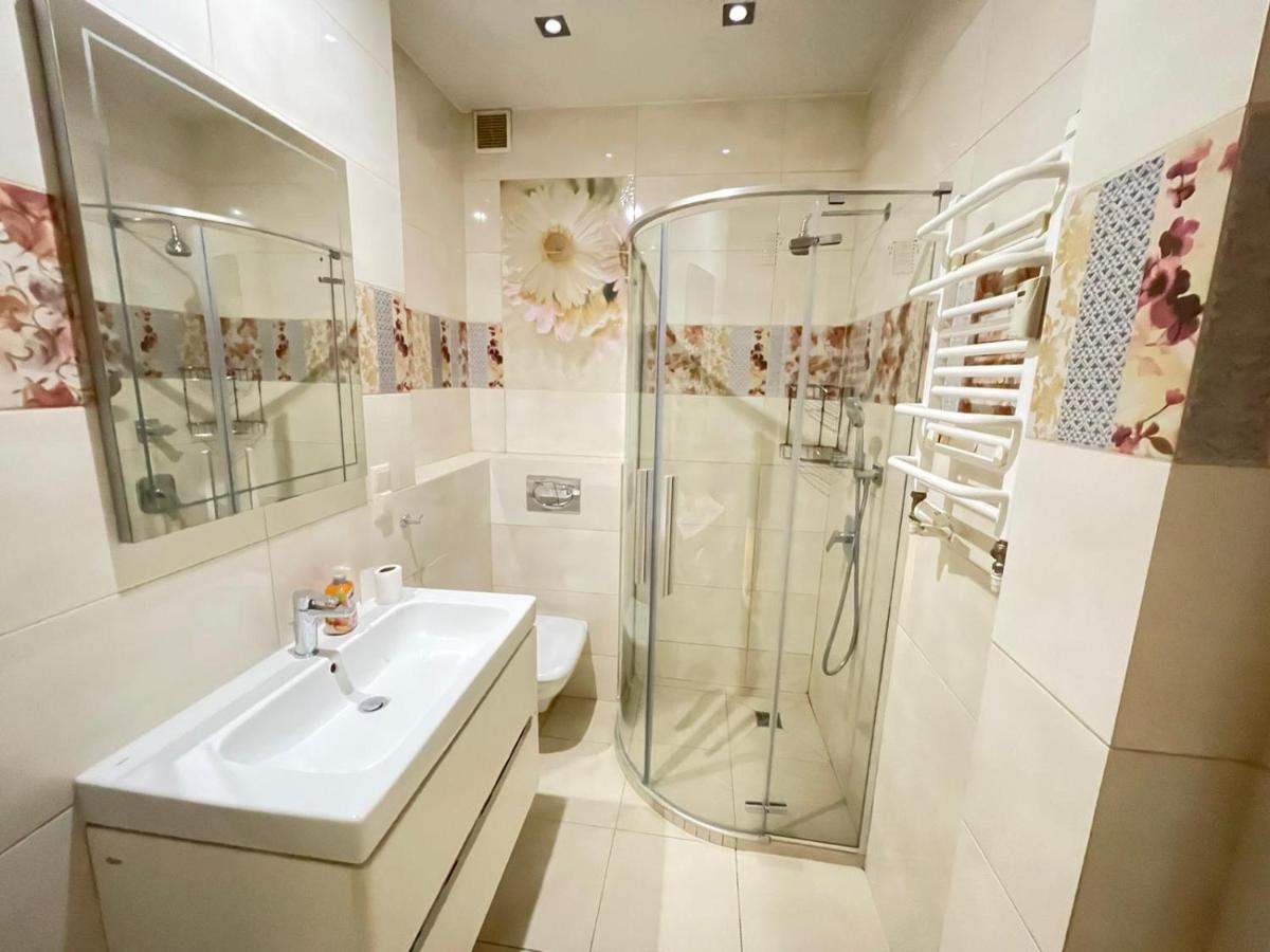 Yourapart Wilcza Apartament *